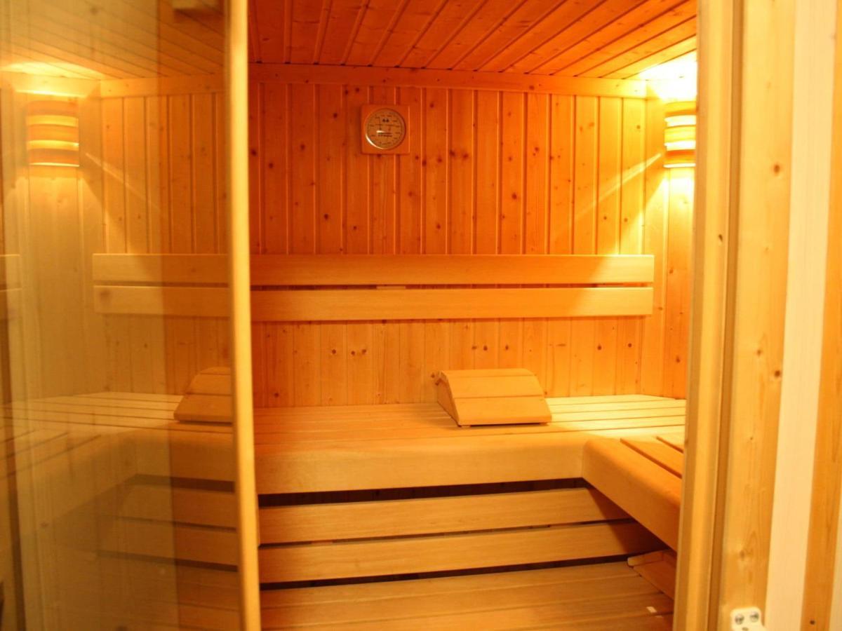 Spacious Chalet In Flachau With Sauna Экстерьер фото